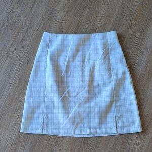 Brandy Melville Cream Plaid Pencil Skirt